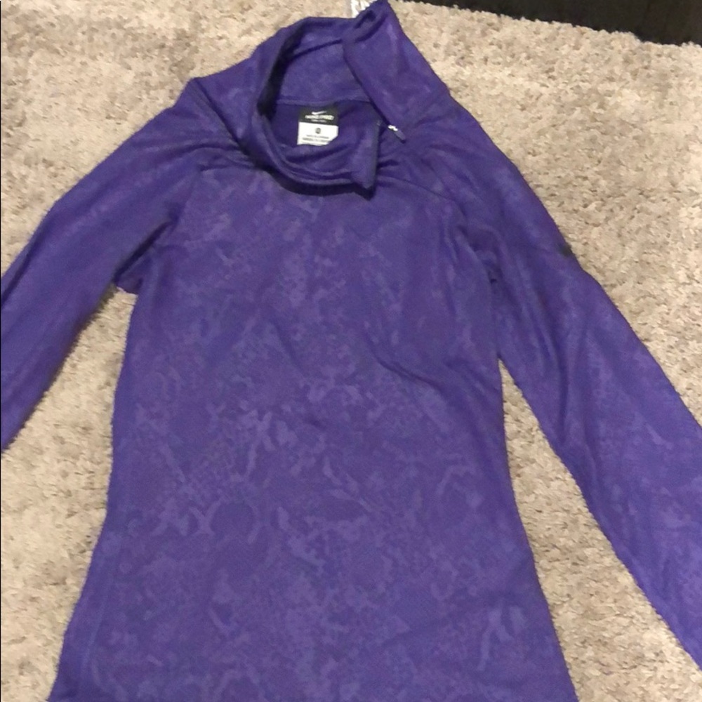 Nike Dri-Fit Sweater